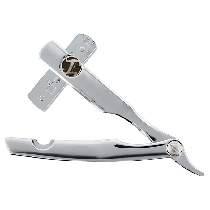 Chrome Scale on Chrome Razor