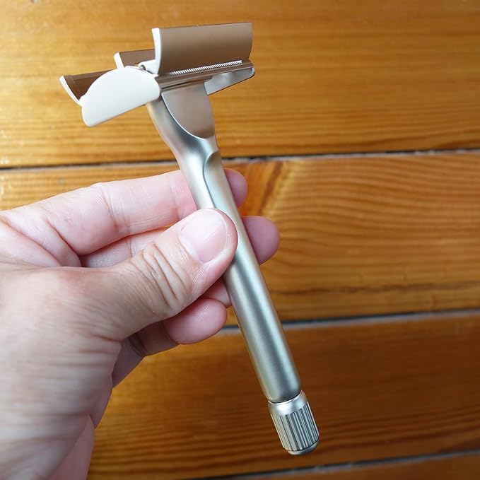 Matt Nickel Razor