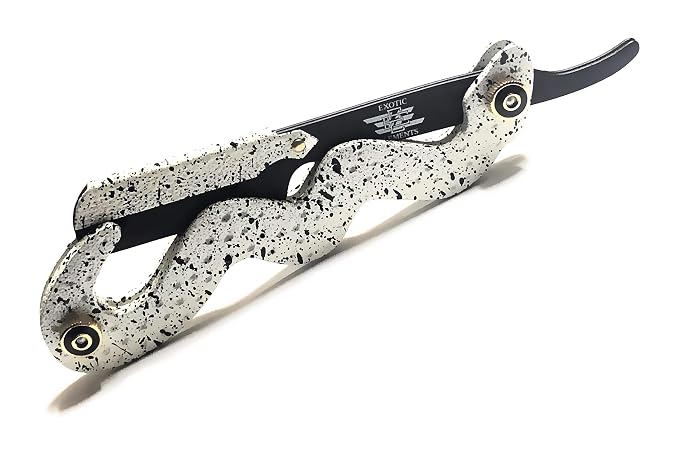 SNAKE - WHITE AND BLACK